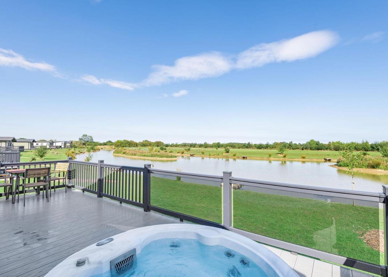 Home Farm Park Lakeside Retreat Burgh le Marsh Kamer foto