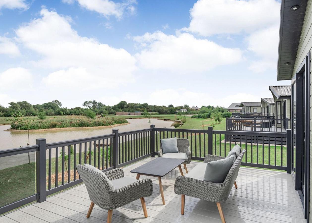 Home Farm Park Lakeside Retreat Burgh le Marsh Kamer foto