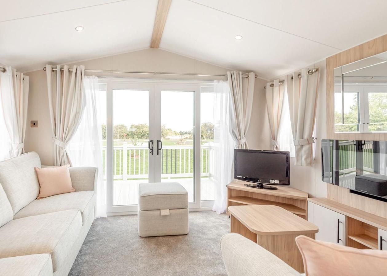 Home Farm Park Lakeside Retreat Burgh le Marsh Kamer foto