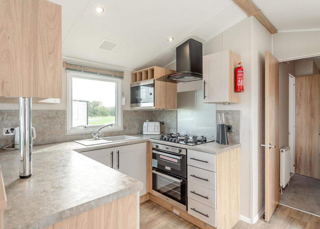 Home Farm Park Lakeside Retreat Burgh le Marsh Kamer foto