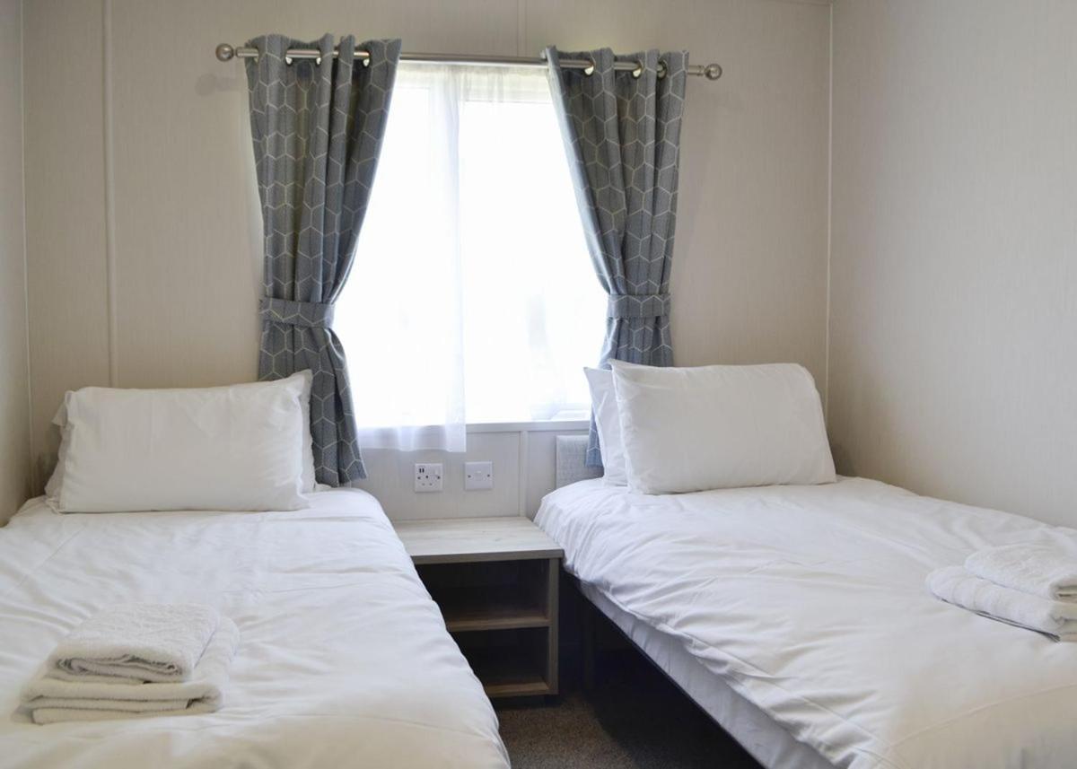 Home Farm Park Lakeside Retreat Burgh le Marsh Kamer foto