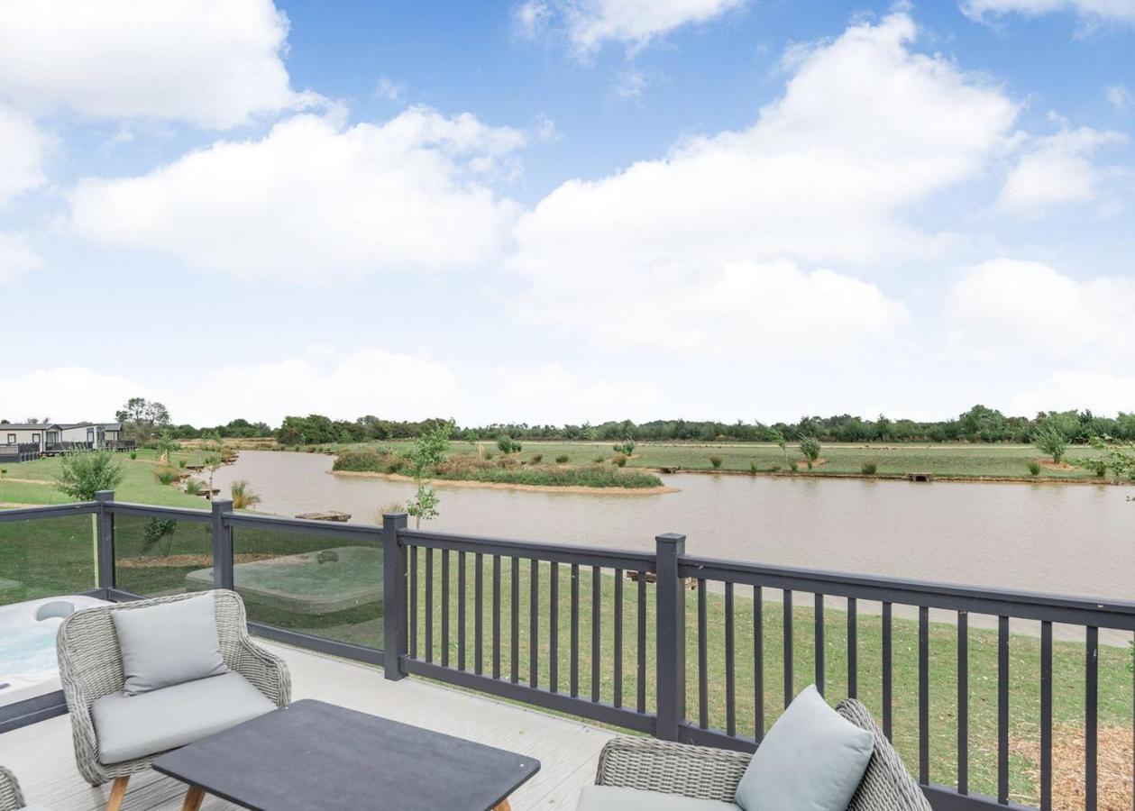 Home Farm Park Lakeside Retreat Burgh le Marsh Kamer foto