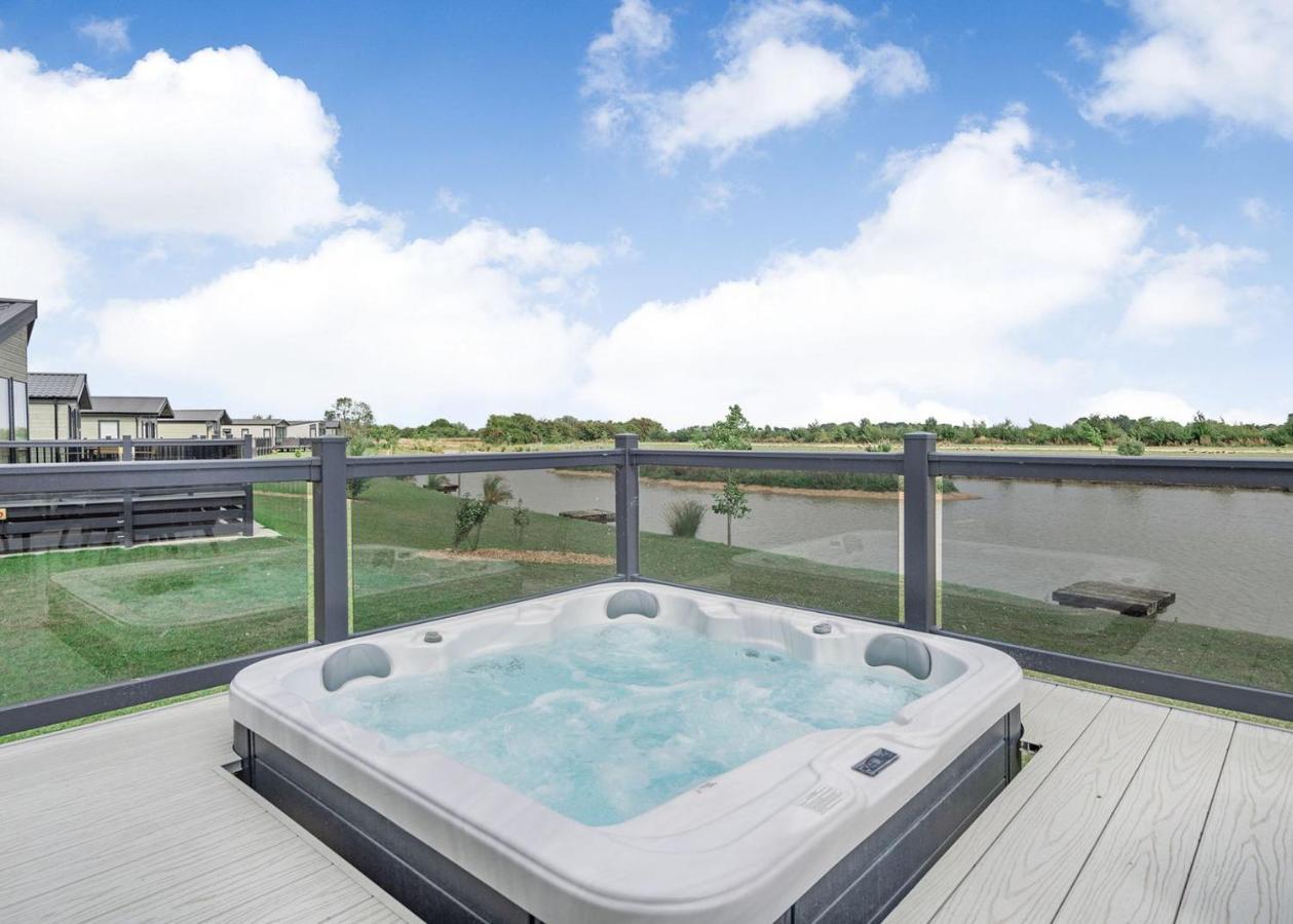 Home Farm Park Lakeside Retreat Burgh le Marsh Kamer foto